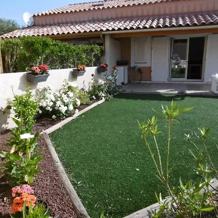 Holidayland 6 Ou 7 Personnes Avec Terrasse Et Place De Parking Privative *