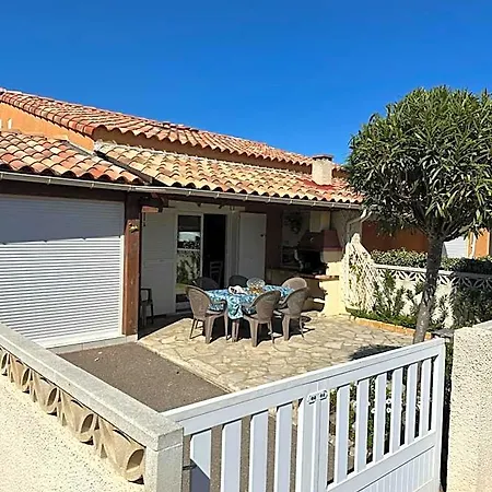 Holidayland 6 Ou 7 Personnes Avec Terrasse Et Place De Parking Privative * Narbonne