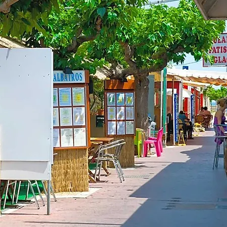 Holidayland 6 Ou 7 Personnes Avec Terrasse Et Place De Parking Privative ناربون