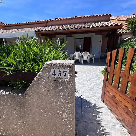 Holidayland 6 Ou 7 Personnes Avec Terrasse Et Place De Parking Privative